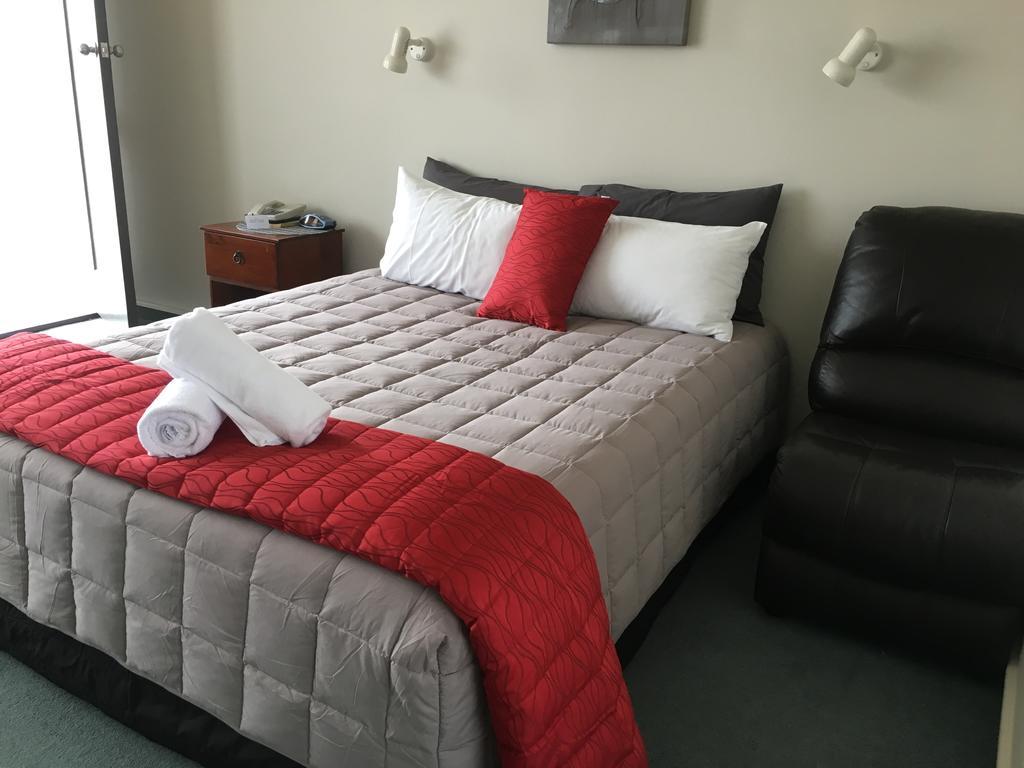 Ascot Oamaru Motel Екстер'єр фото